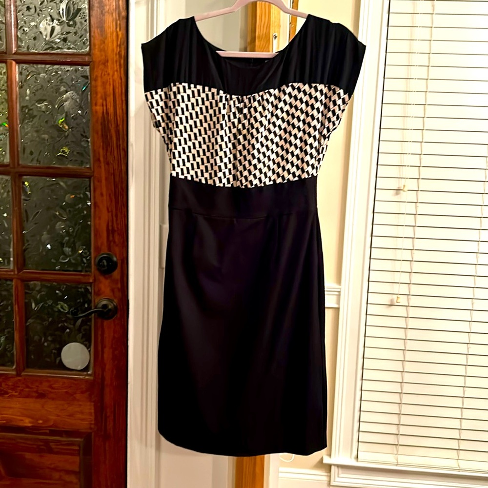 White House black market dress under suit career lined with waist sz 12 SILK